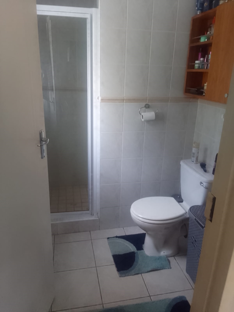 To Let 3 Bedroom Property for Rent in Parklands Western Cape